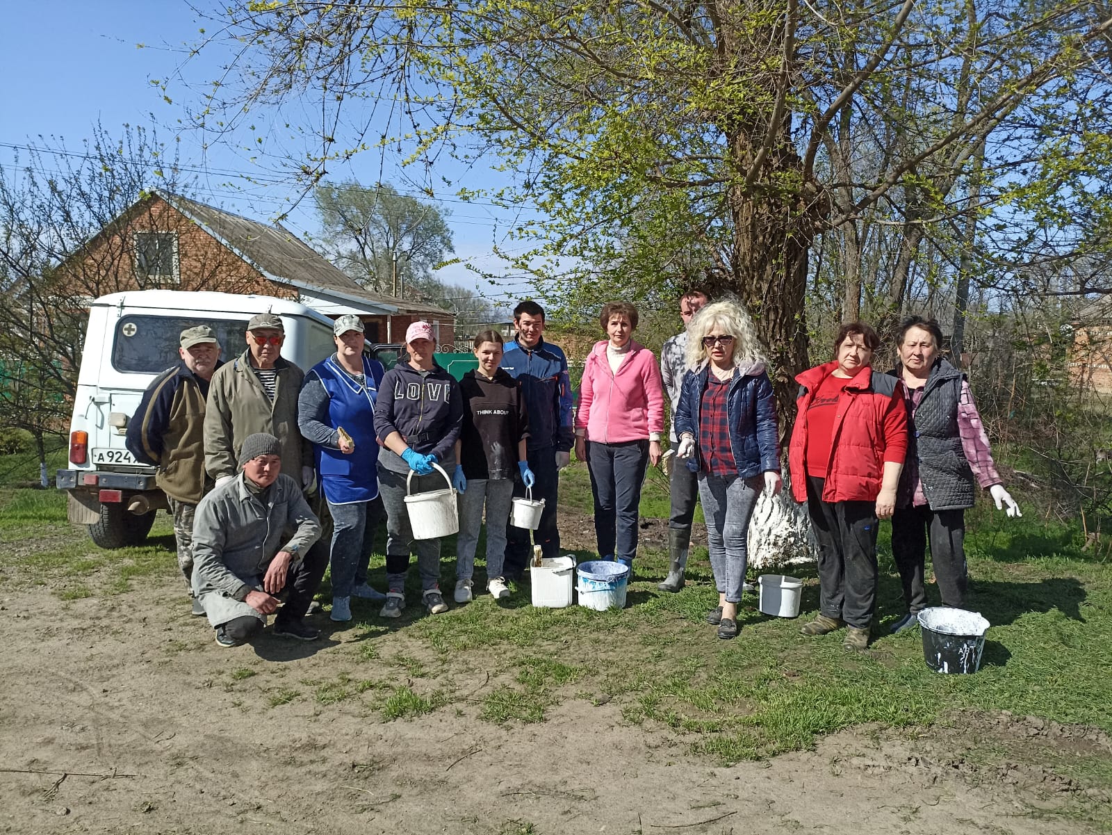 В нашем городе прошли масштабные субботники.